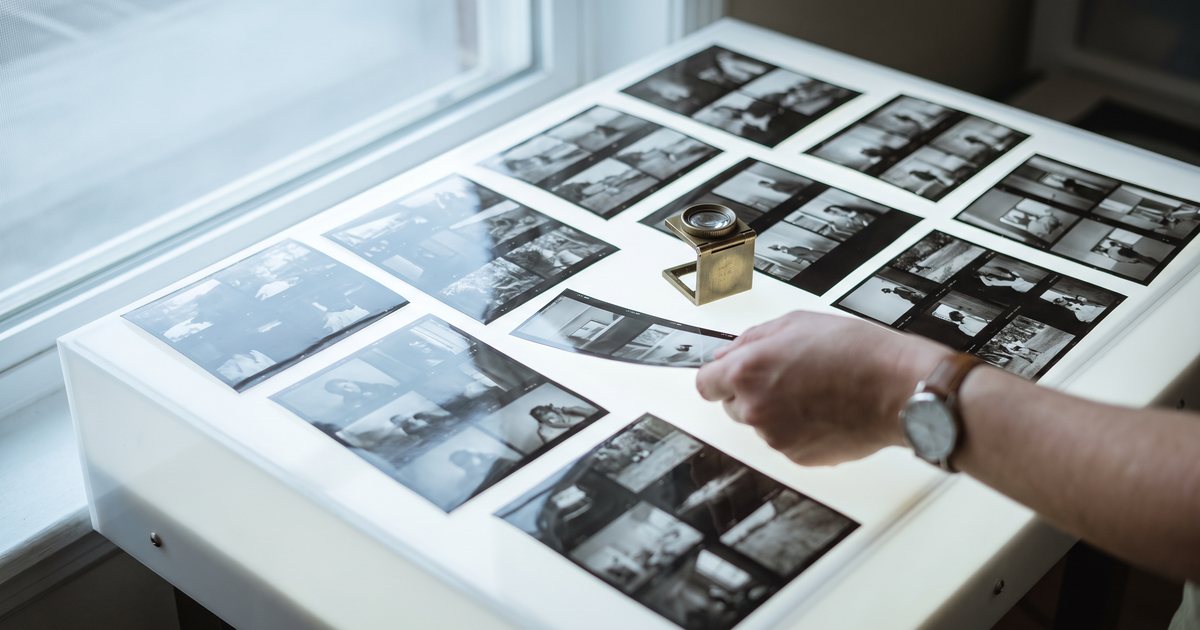 AI Photo Generator: Script Lines to Stills · Frameo.AI